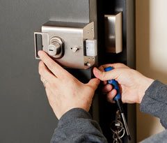 City Locksmith Store Minneapolis, MN 612-927-2285 City Locksmith Store Minneapolis, MN 612-927-2285