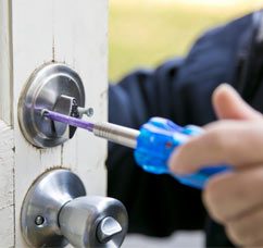 City Locksmith Store Minneapolis, MN 612-927-2285 City Locksmith Store Minneapolis, MN 612-927-2285